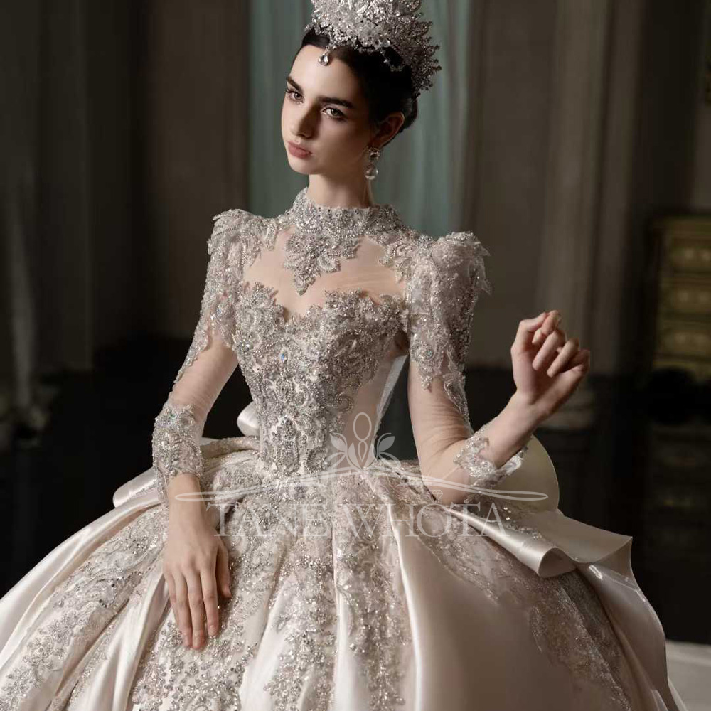Luxury Rose Pink Sequined Ball - Embroidery Roses incelemesi ve fiyatı