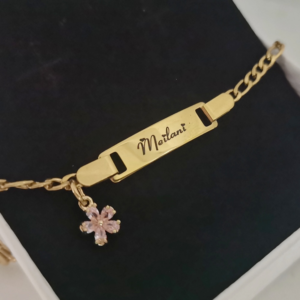 LeeChee Flower Zircon Small Pe - Embroidery Alphabet incelemesi ve fiyatı