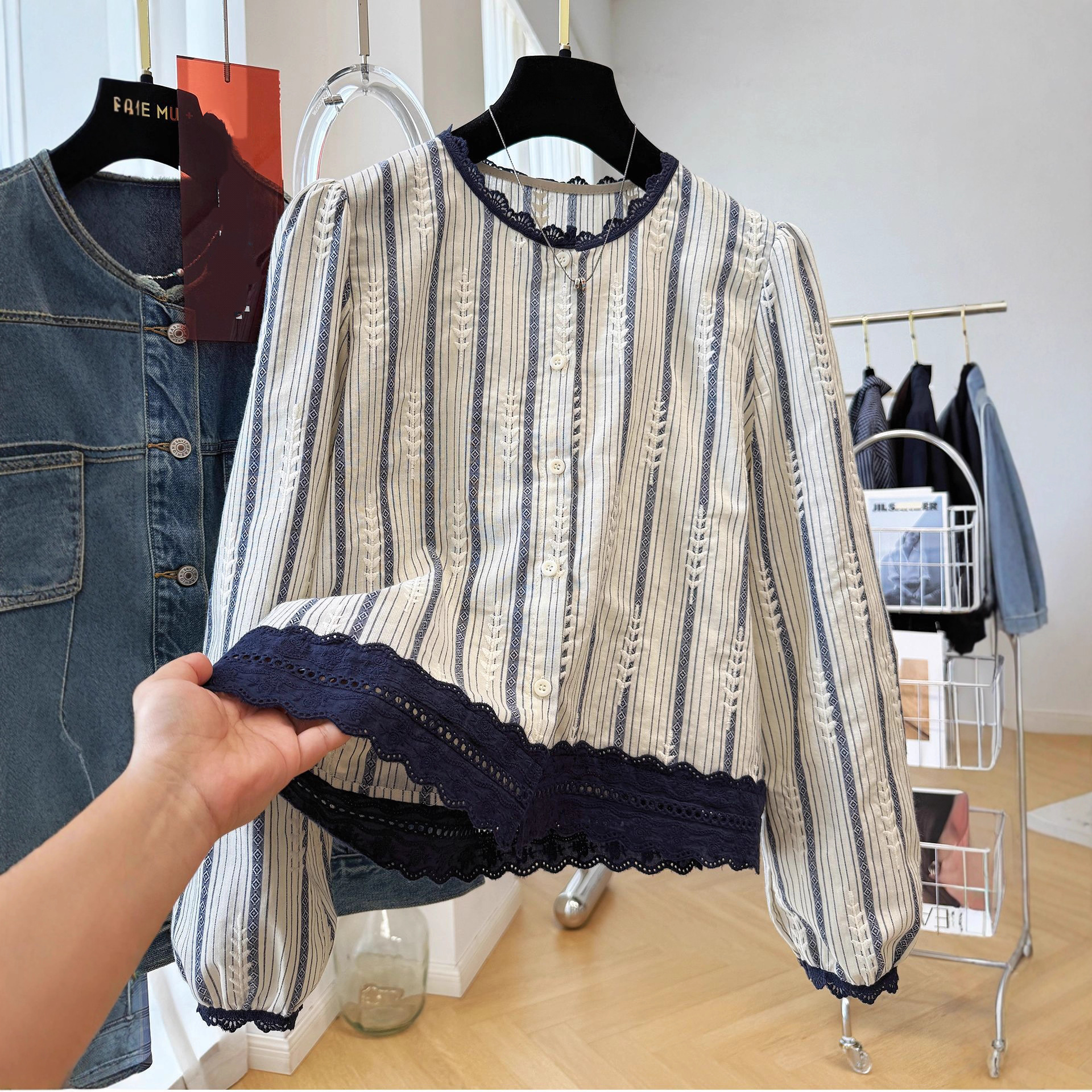Women's Striped Lace Trim Blou - Embroidery Shirt incelemesi ve fiyatı